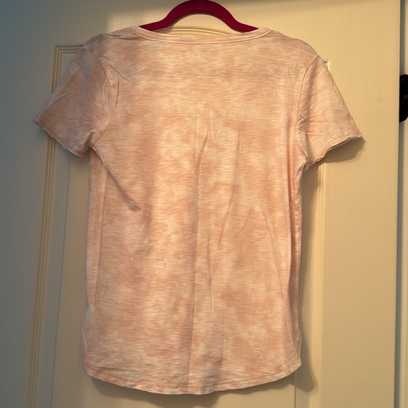 Abercrombie & Fitch Women's V-Neck Pink T Shirt *M* - Picture 6 of 6